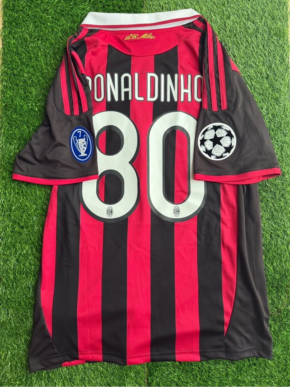 Ronaldinho AC Milan retro jersey